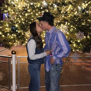 Meet your Posher, Travis